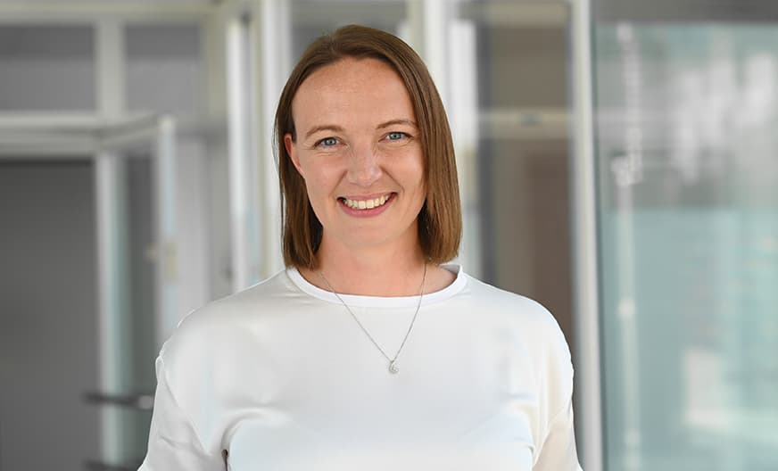 Portraitbild von Marina Ufelmann, Leitung Fachweiterbildung Intensiv- und Anästhesiepflege